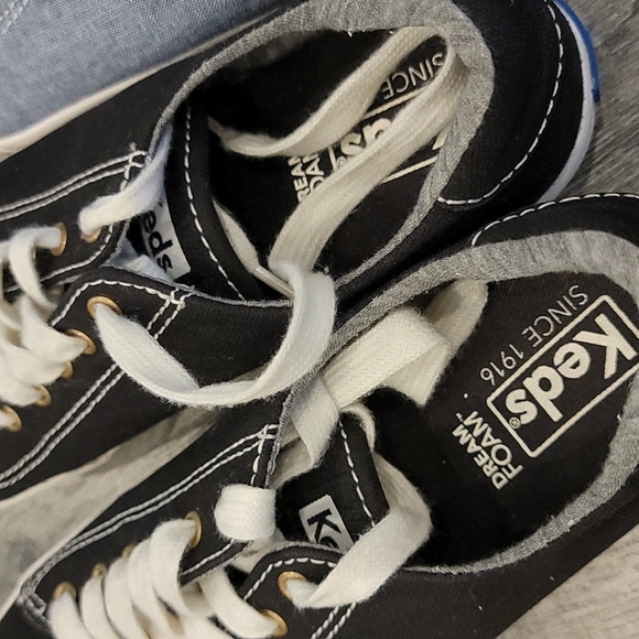 Kids Sneakers - Picture 7 of 9